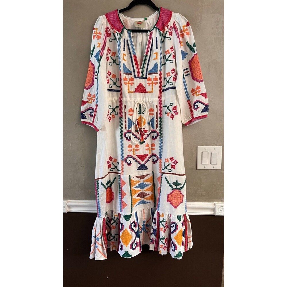 SOLD Farm Rio Embroidered Floral Dress Small NEW